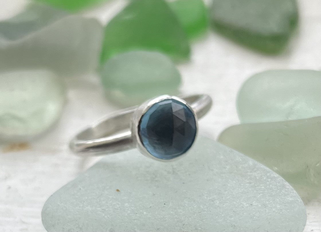 Gemset Silver Ring Workshop