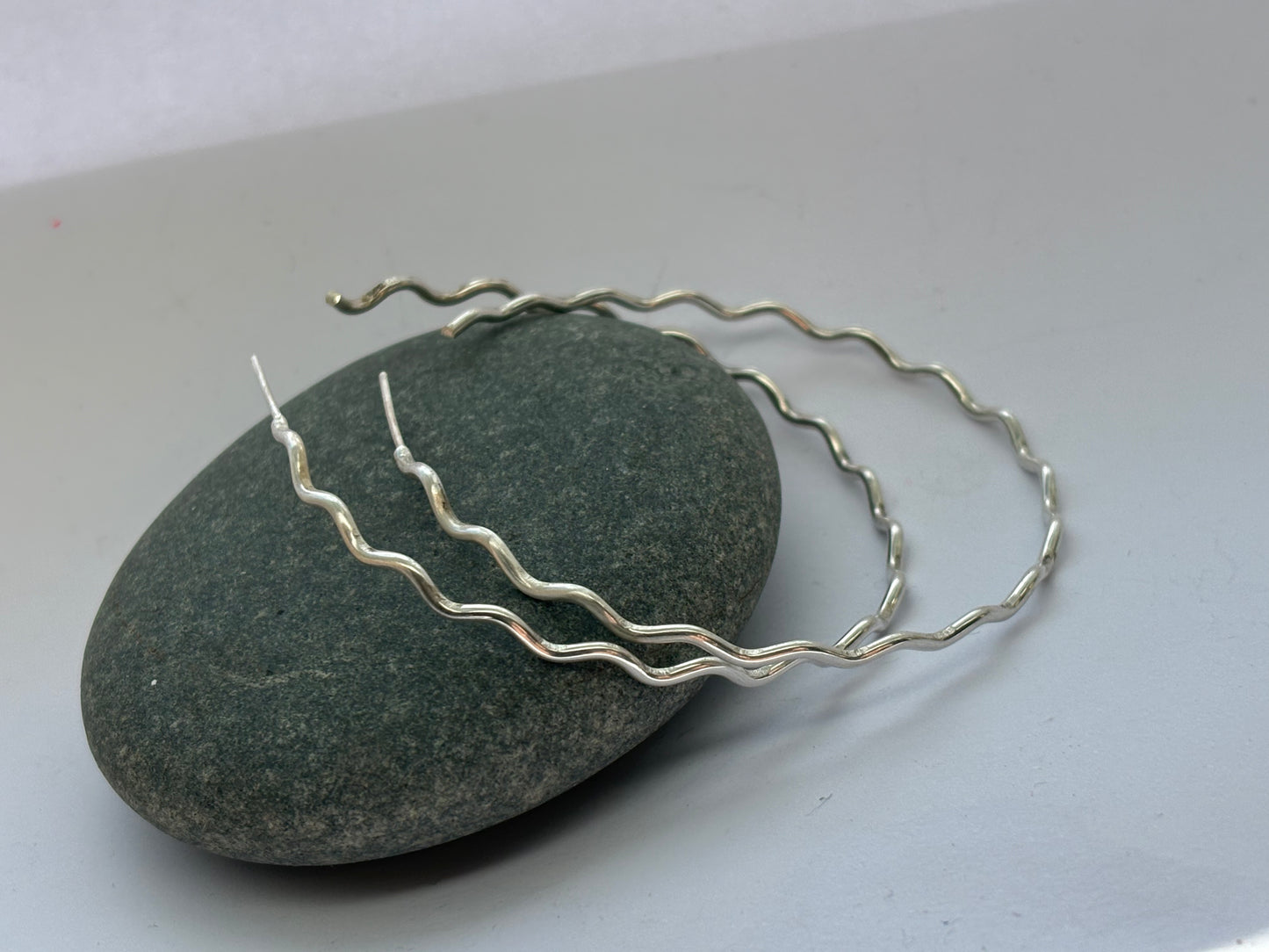 Wavy sterling silver 5.5cm hoops